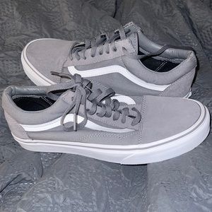 New condition. Mens size 8.5 - womens size 10
